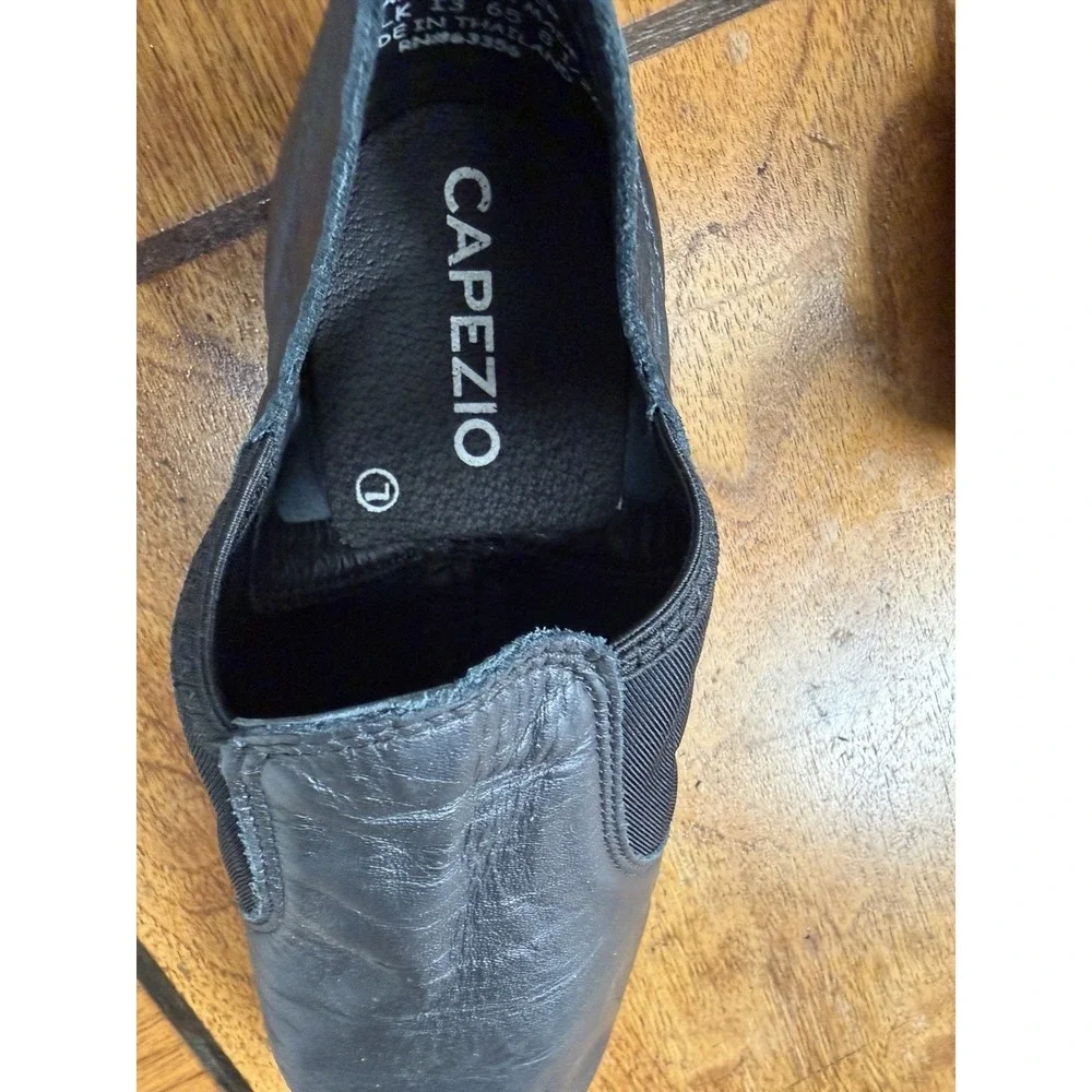Capezio Women's 8.5 Split Sole Slip Black Leather Jazz Shoes Dance Performance